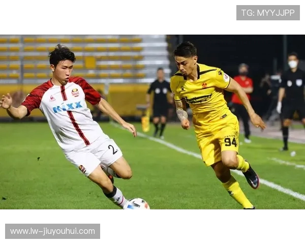 今晚足球赛事预测与分析：多场焦点对决引爆战局，谁能笑到最后